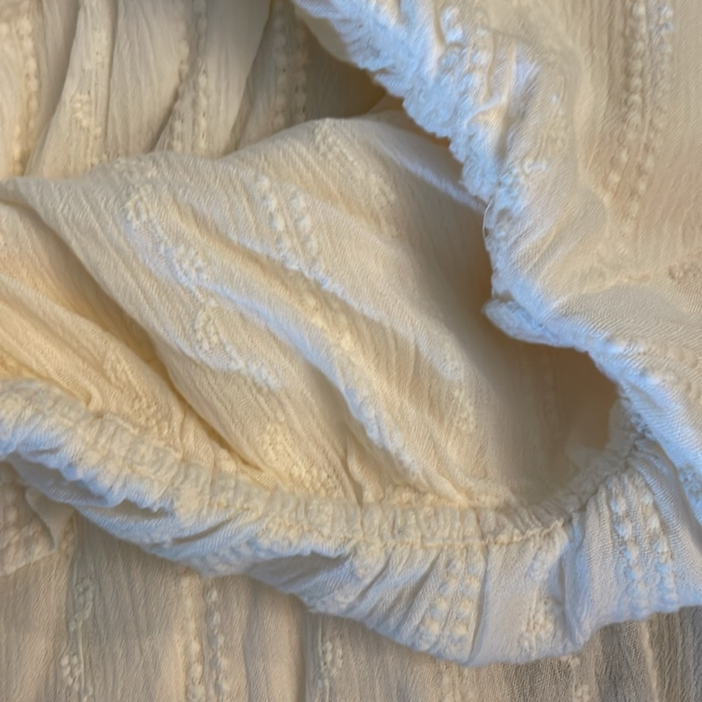 Express Cream Ruffle Off-Shoulder Romper - Picture 9 of 17